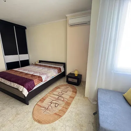 Sofronii Apartment *